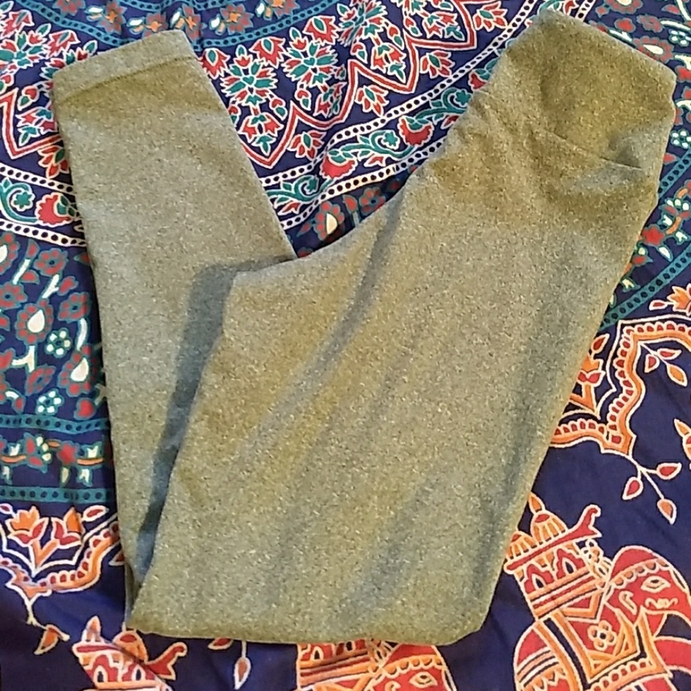 S/m kids buttery soft leggings